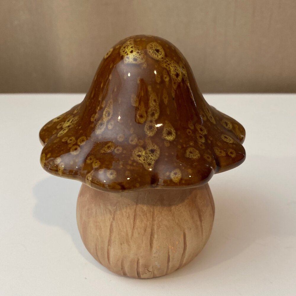 Vintage Ceramic Pottery Mushroom Figurine 4.5" Handcrafted‎ Toadstool Decor